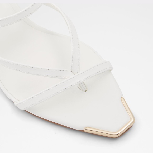 Dressy Aldo Kitten White Heels - Picture 2 of 11